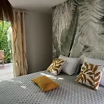 Bed & Breakfast Entre & Filles 3*