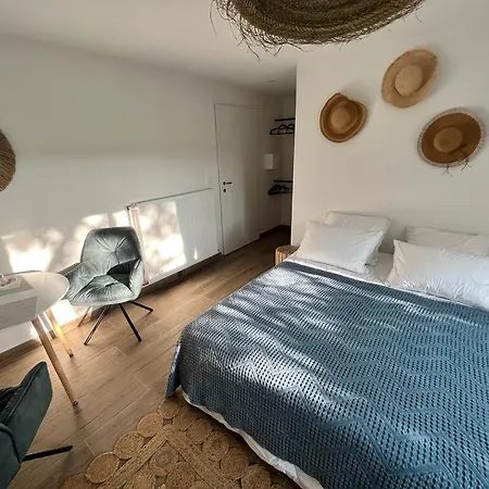 Bed & Breakfast Entre & Filles Sainte-Soulle